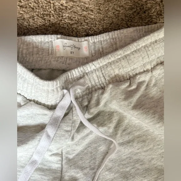 SweetHoney Athletic Shorts Set - Light Gray and Light Blue - Picture 3 of 3